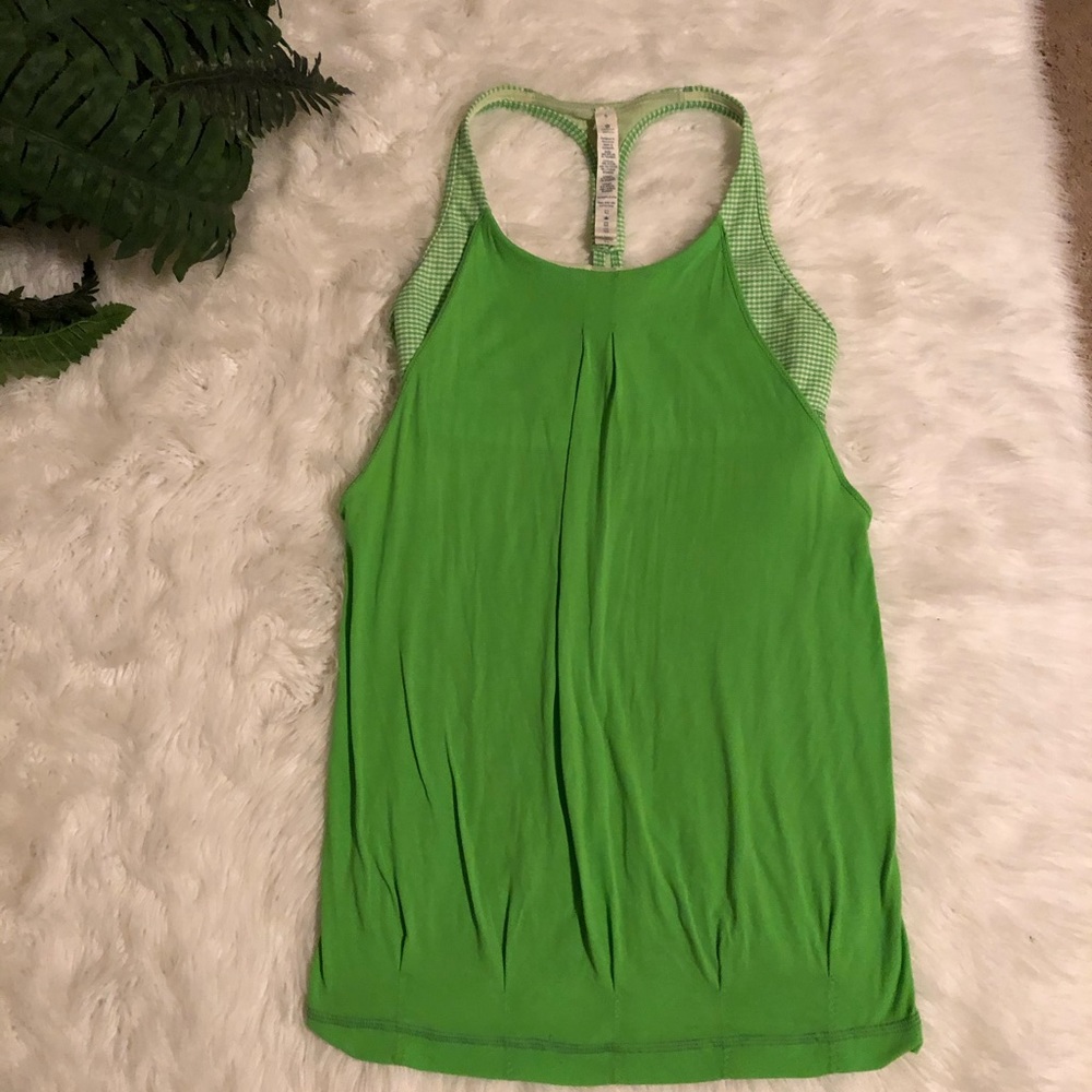 Lululemon workout top green gingham